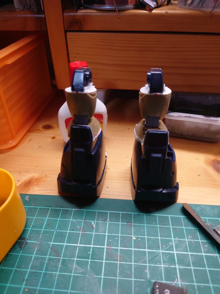 ゴッグの太ももを移設してパテで埋めてヤスリで削りました! 