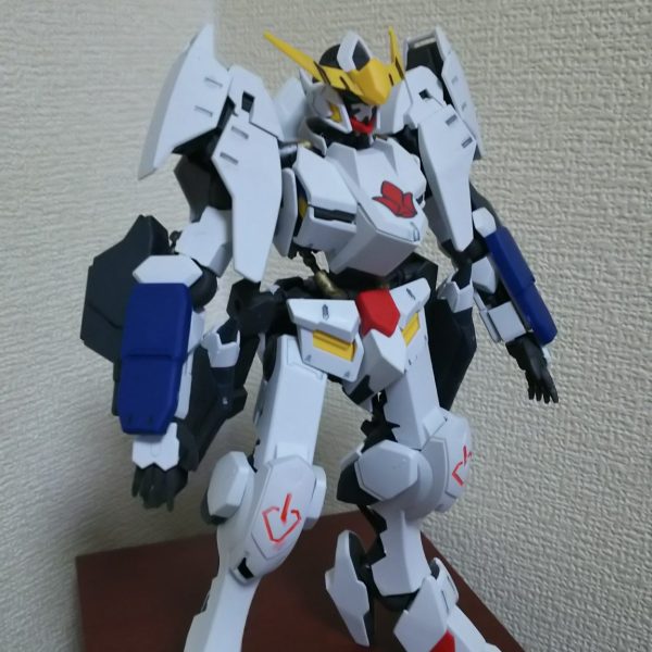 １００分の１バルバトス第六形態