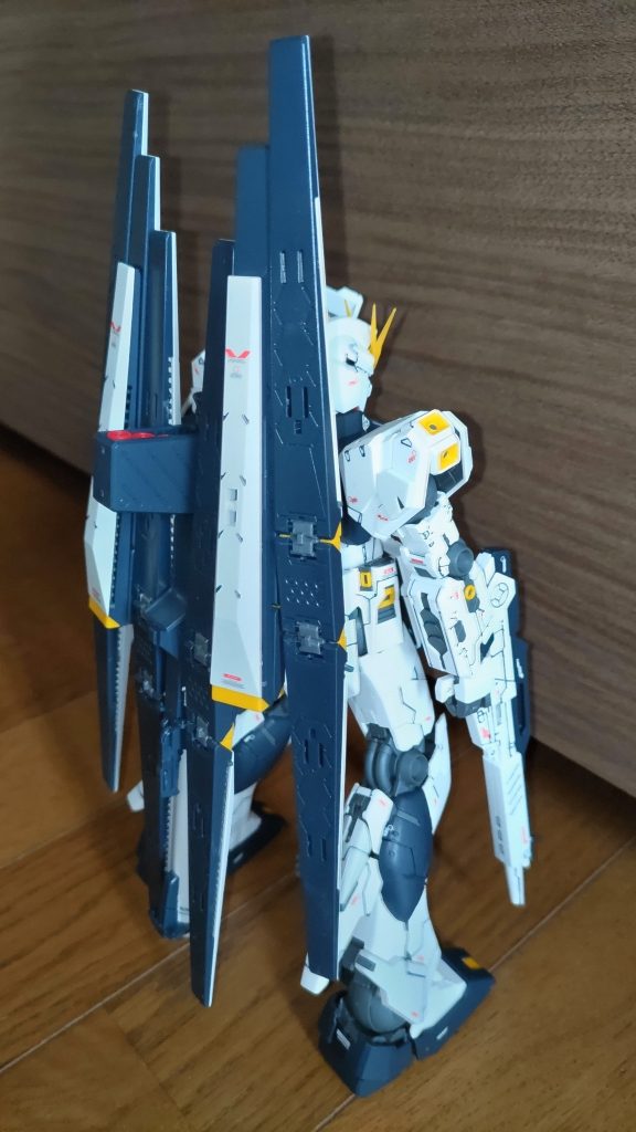 ダブル·フィン·ファンネル装備状態