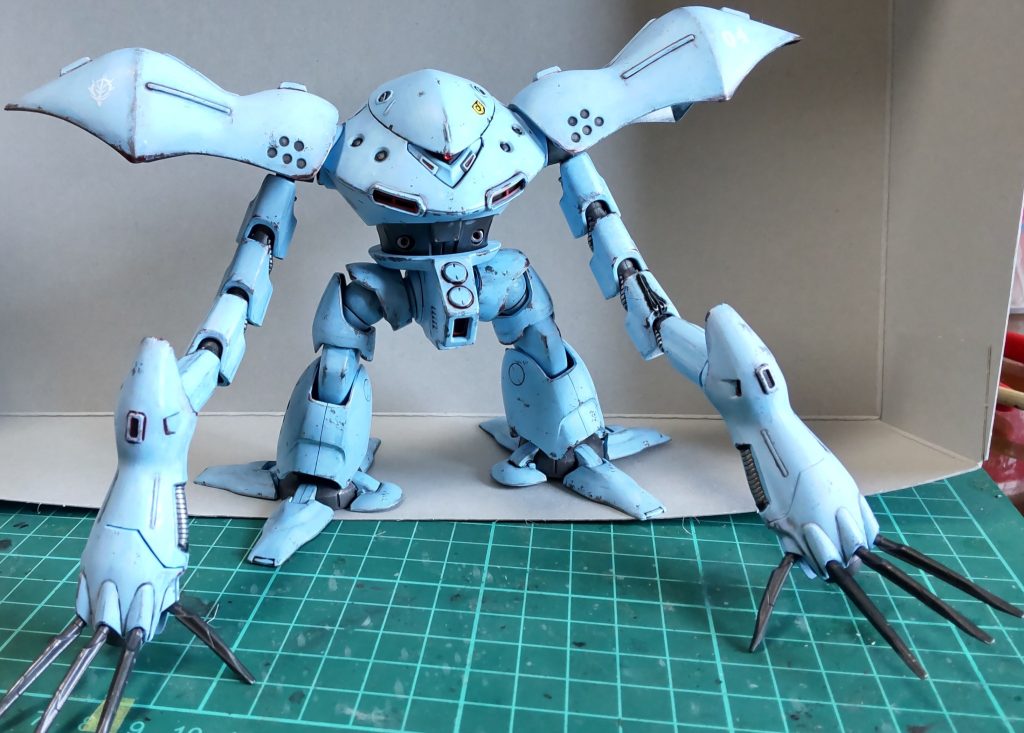 左腕がなかなかハマらなくて強行したら無事割れました😭アンディの呪いです