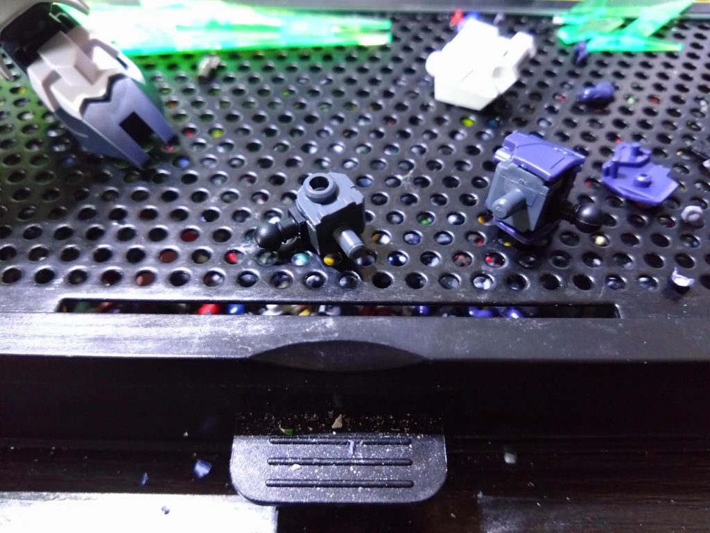 腕関節移植腕関節は長めにとってここにスペーサーを挟むことで肩幅を持たせています。