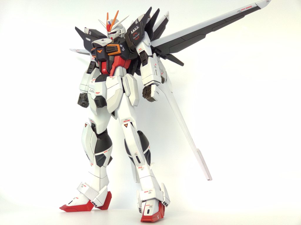 前からグレーのダクトなどはエナメル塗料で塗り分けました。エナメル塗料は楽ですね! 