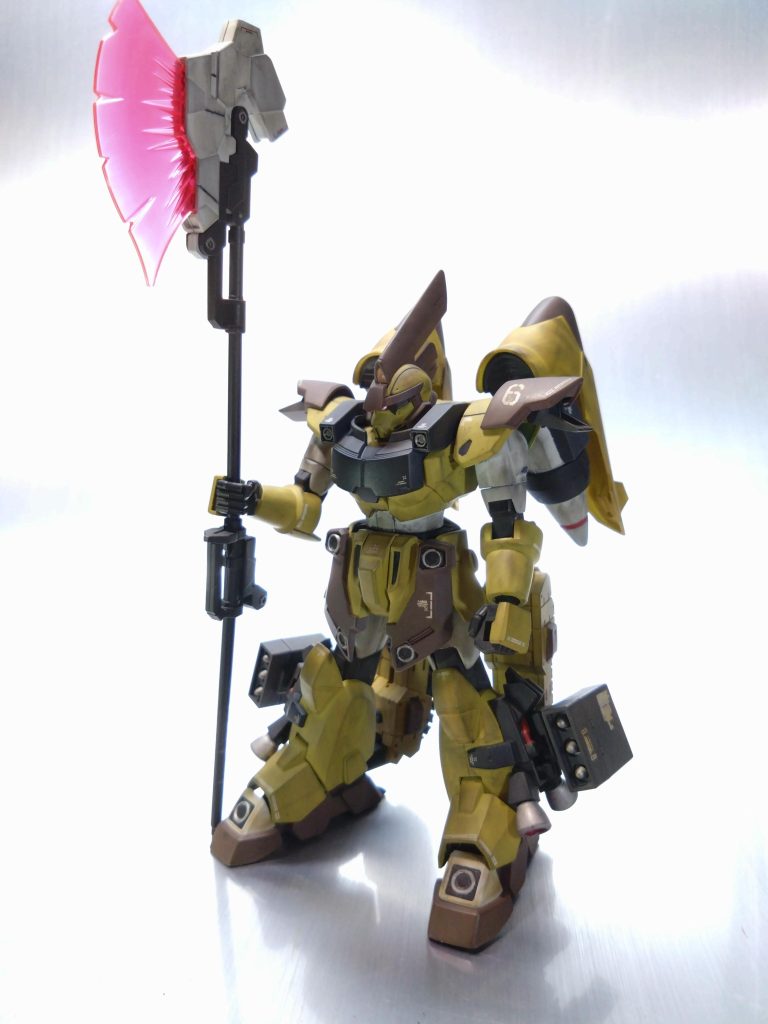 大型のビームアックスも装備このポージングは結構気に入ってます！