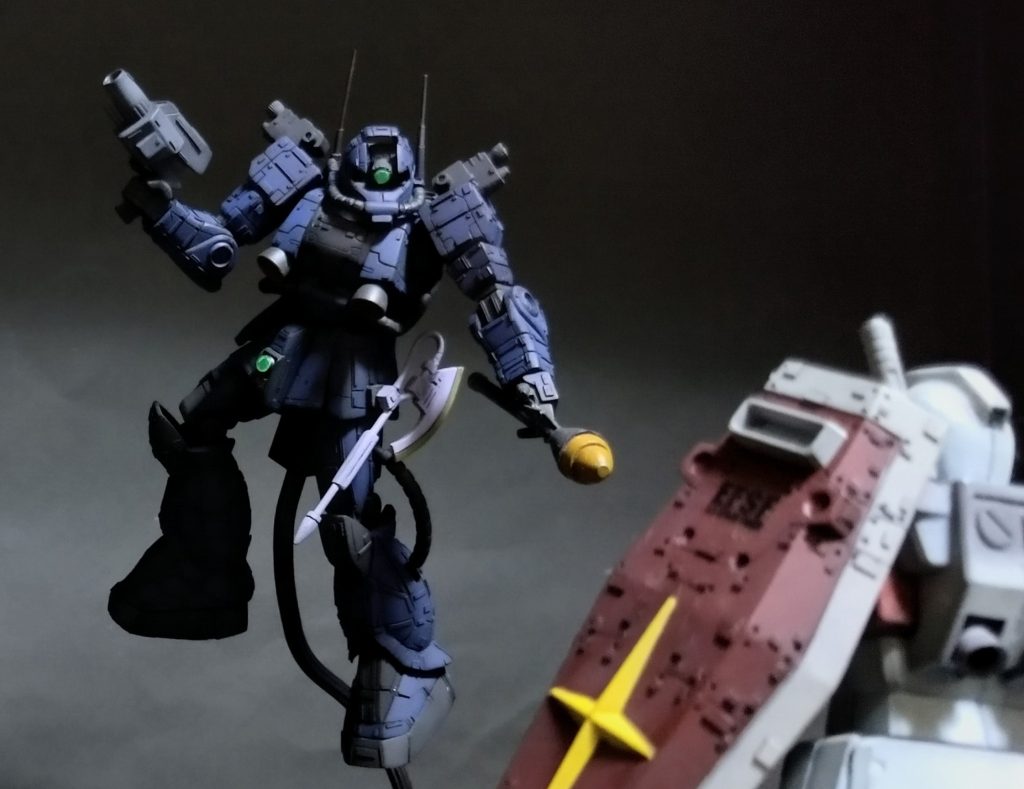 突発的なジムとの遭遇に必殺のシュトルムファーストで攻撃‼️