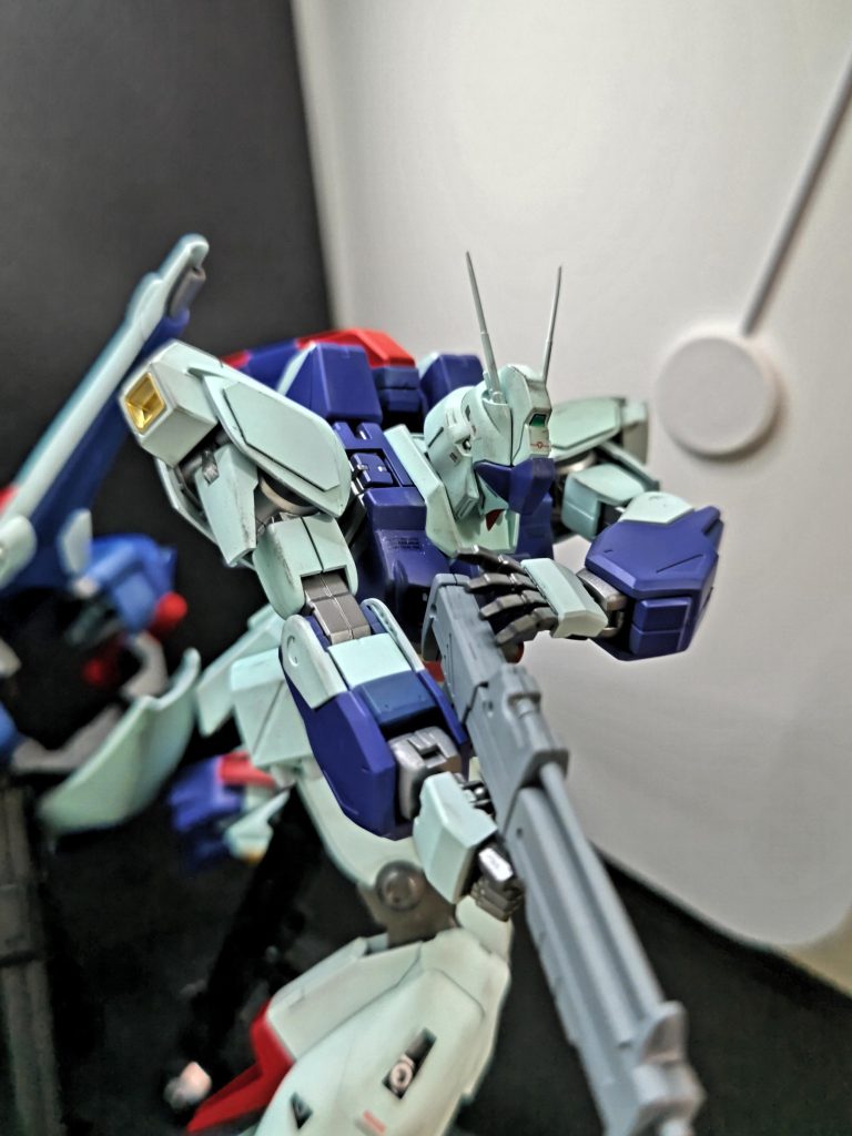今回はガンダムサイドF限定を購入制作しました。