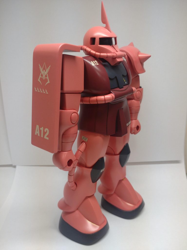 旧キット 1/100シャア専用ザク(素組み・全塗装)–3枚目/制作者:ぺろやん