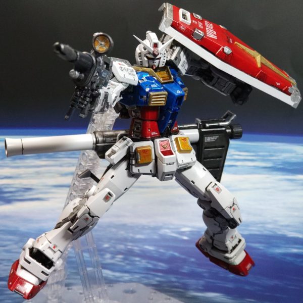 “RG RX-78‐2ガンダムver.2.0”はポージングがめっちゃ決まるので、名シーンを色々再現してみた
