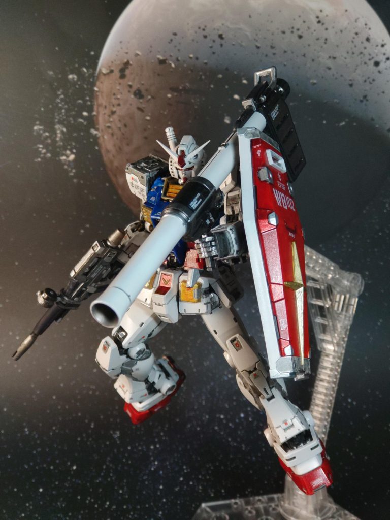 最後にバズーカを持たせてフル装備追加武装は10月に来る予定なので、それが来たら最終決戦仕様にして、RGジオングとラストシューティングさせようかな?