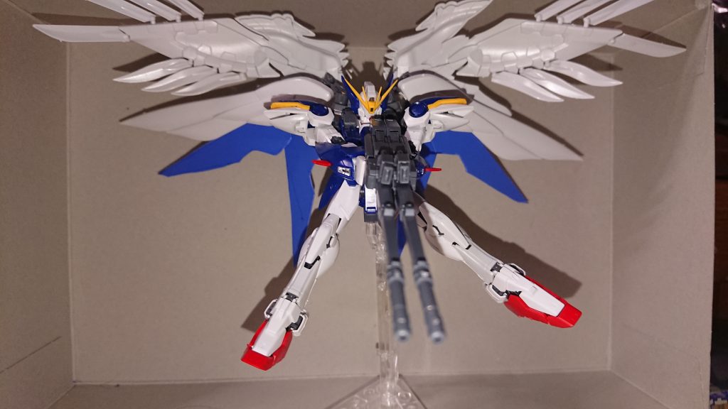ウィングゼロに自作した羽パーツを着けたバージョン–2枚目/制作者：kaiha