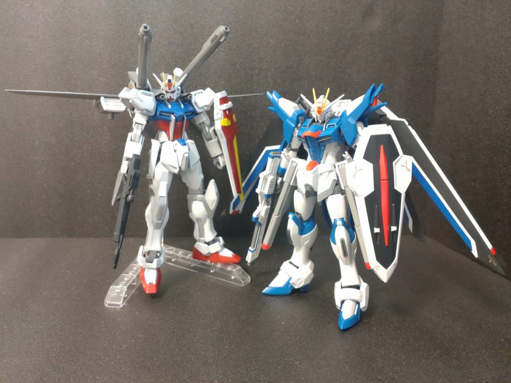 最後に、今回のミキシングのもう一つのポイントは、素材にしたライフリとI.W.S.Pの元の姿をお釈迦にしないということ。元の機体にも戻せるように考えてミキシングしました。完璧に戻すことはできず、I.W.S.Pのブースターの下にライフリのウイングを取り付ける軸が残っていたり、I.W.S.Pに接着剤を使用したので対艦刀を戻せなくなったりしたのは御愛嬌ということで^^;最後までご覧いただき、ありがとうございました!