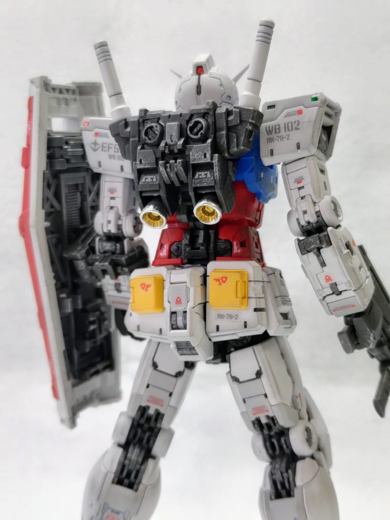 部分塗装はバルカンとバーニアだけ