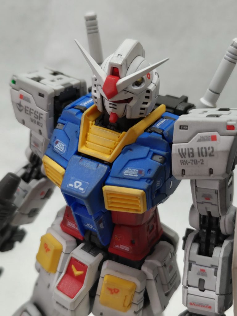 グラデーション塗装っぽく汚しましたが写真だと分からないですね