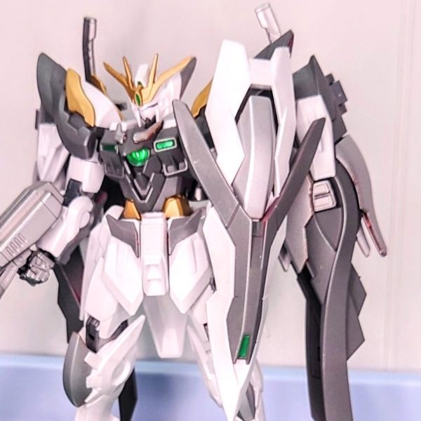 ウイングガンダムゼロ炎スノーホワイトもどき