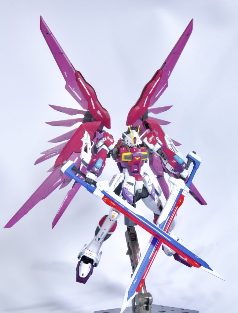 メインの対艦刀2本、やっぱりインパルスは大きい刀が似合いますね。