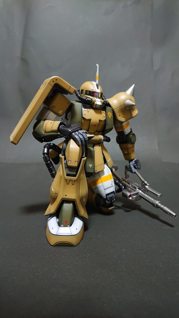 一応、指揮官用のヘルメットも制作。