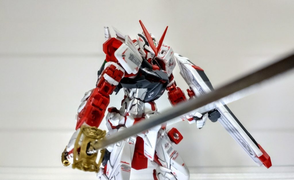 ガンダムアストレイレッドフレーム–2枚目/制作者：noimmion