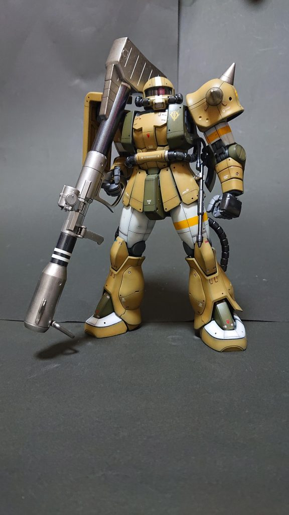 ジャイアントバズはスリートーンカラー。