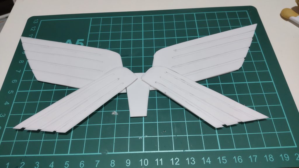 他にもザムザザーとかアークエンジェルだとかオーブ艦隊とかジグラートとか...うん、エグいのばっかりでしたね。じゃあクロボン好きだし作っちまうか〜!となった次第ですww