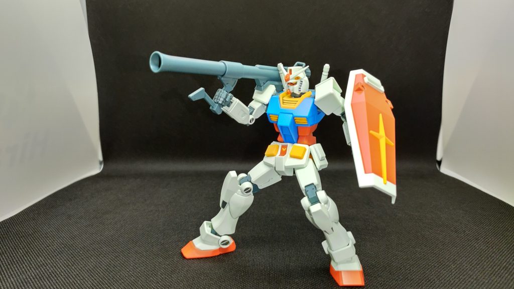 ハイパーバズーカ。グリップが動くのでしっかり構えられます。あと、比較的軽いので倒れにくいという。