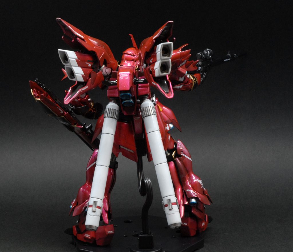 プロペラントタンクはコトブキヤに交換。スラスター内部に裏あて追加してMG風に。