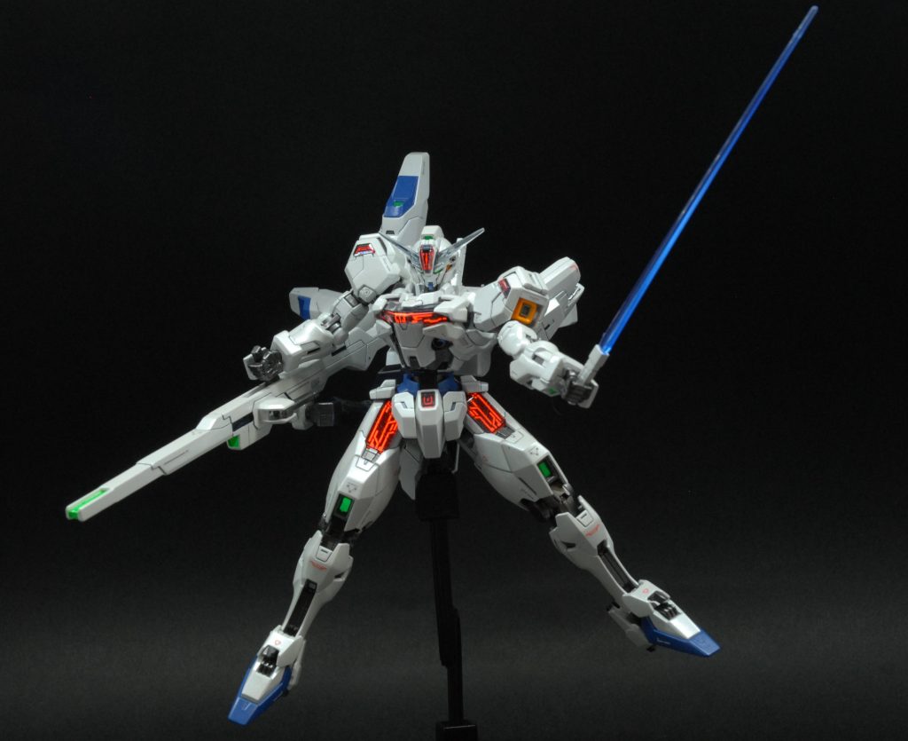 ビームサーベルも青でよかった。