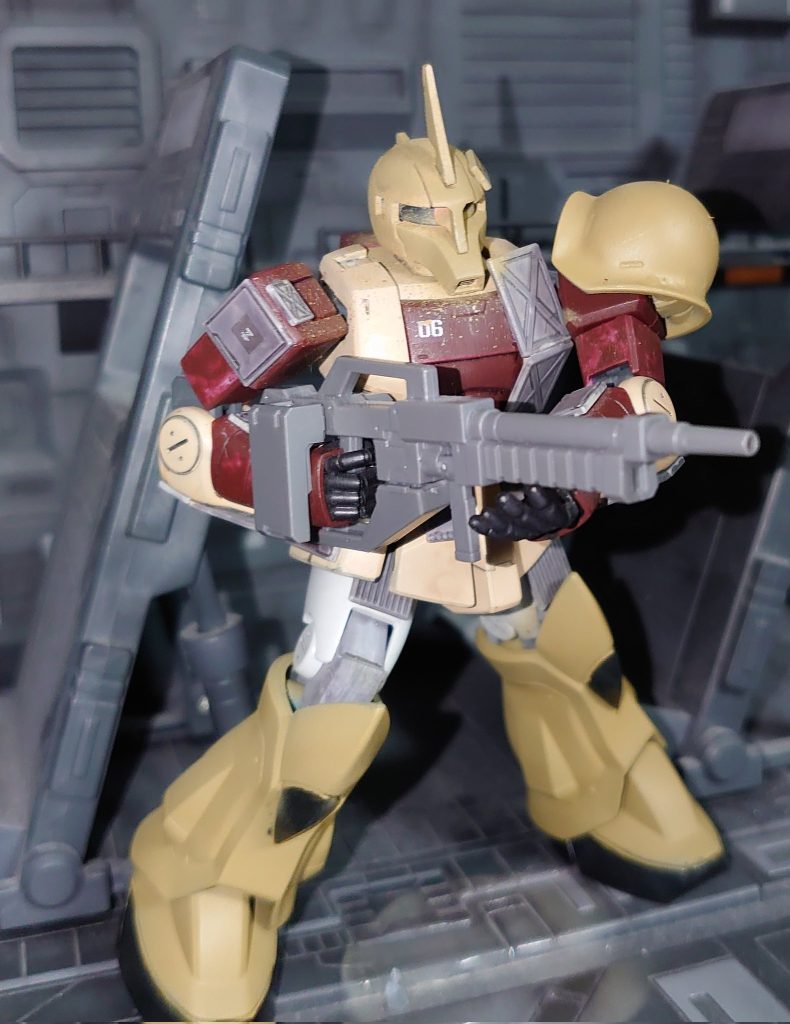 @unluckyjack0905さんからいただいた改造した旧ザクの足を前回の改造で余ったグフのものと換装  