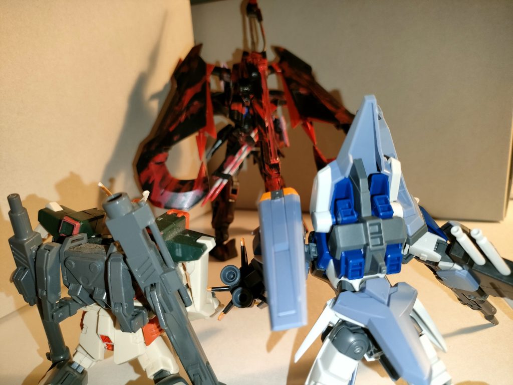 　ザフト＝2人は襲わないの図。