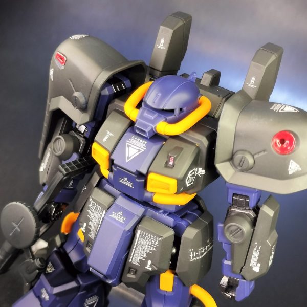 ホビー・ハイザック(ティターンズカラー)