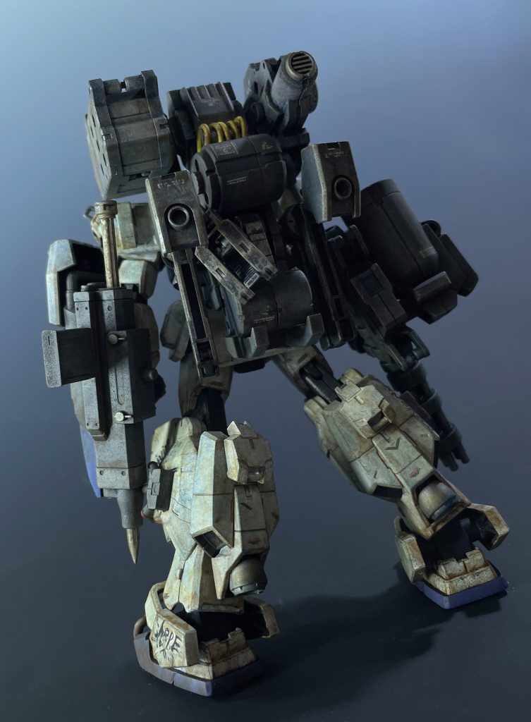 ガンダムEz8【強化装甲】–4枚目/制作者：@kkjp75409633