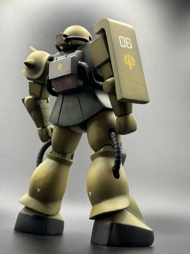 恥ずかしながら後頭部のパイプの軸部パーツを紛失してしまったので、ジャンクパーツを使っています💦