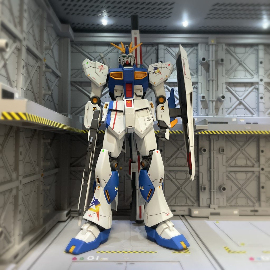 EGνガンダムの福岡バージョンが運良く手に入ったのでスジボリ・プラ板貼りでのディテールアップ&全塗装・デカール貼り・スミ入れで仕上げました。 