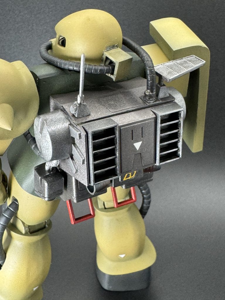 焼鉄色とシルバー、プレミアムレッドを使用グレーはジャーマングレーにて。