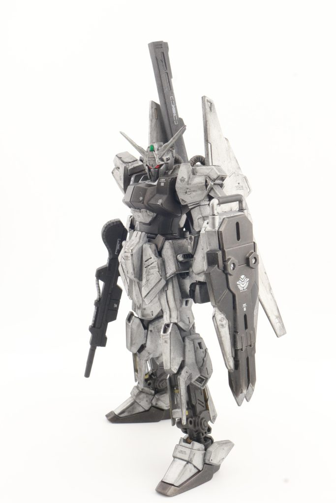 武装類はメタルブラック