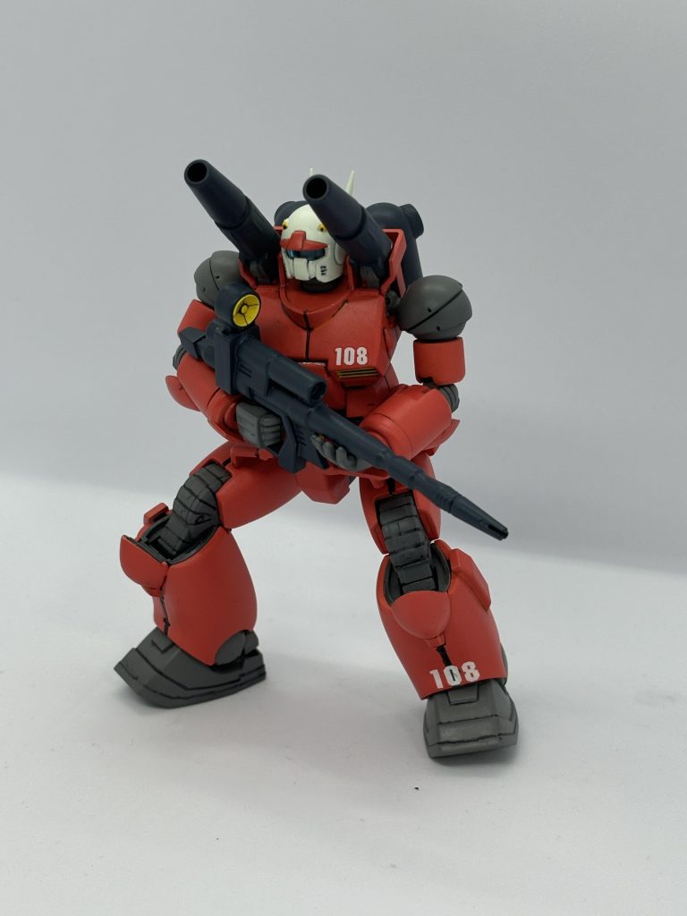 以下ポージングホワイトベースでの発信シーンを別角度から。カイ・シデン専用棟いことでマーキングも108を使用しております。