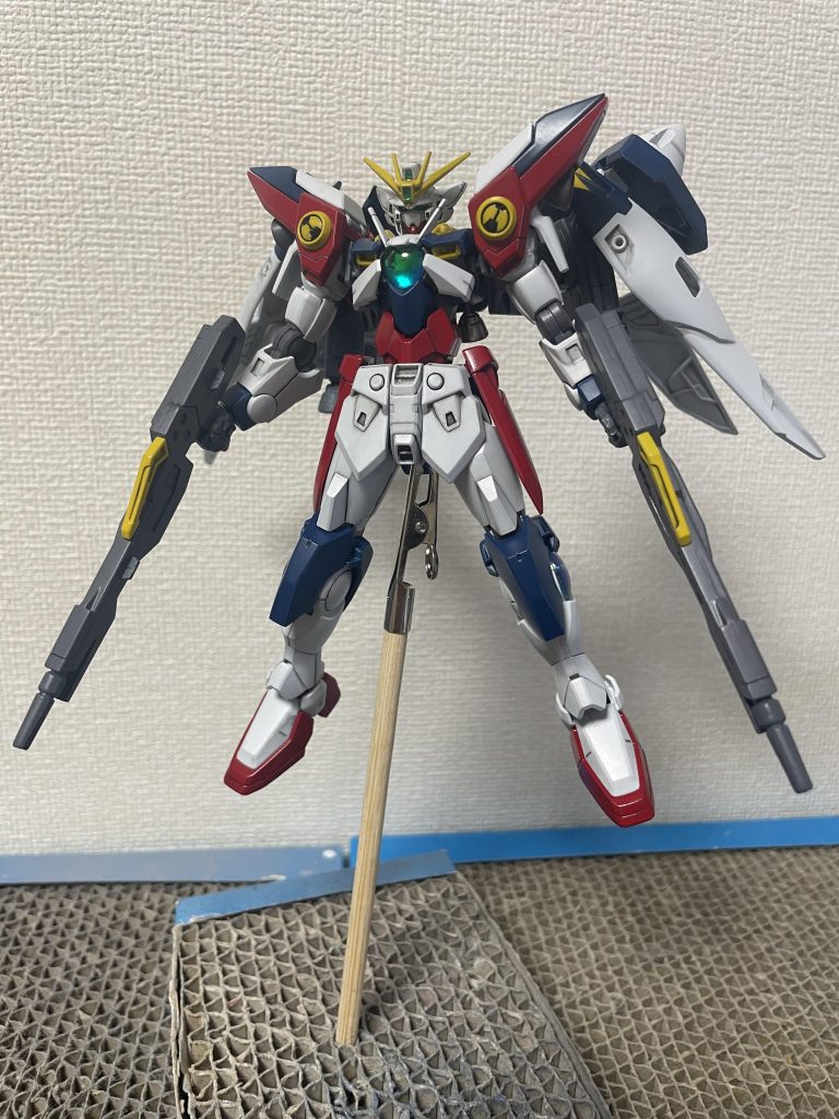 デカールは気が向いたら貼ろうと思います。