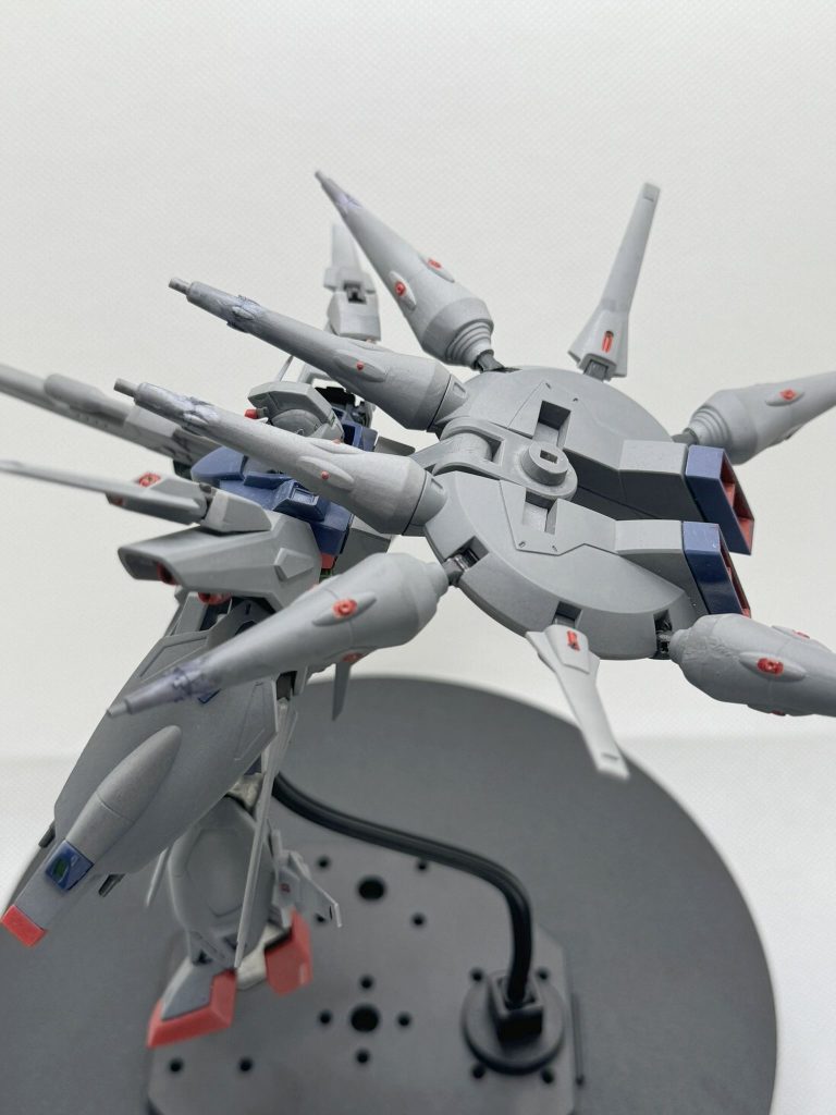 ちなみに名づけると『アーケロン』とかで😅(恐竜時代のウミガメの名前から)プロヴィの大型ドラグーンを活かそうとしたら結果、ドレッドノート(Xアストレイ)みたいな見た目になってしまった。