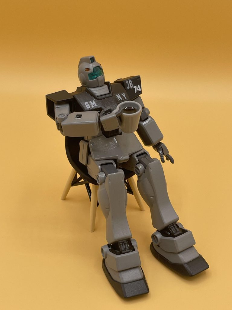 　キャンプ場についたら、まずは一服。キャンプで飲むコーヒーって、なんであんなに旨いんだろう。