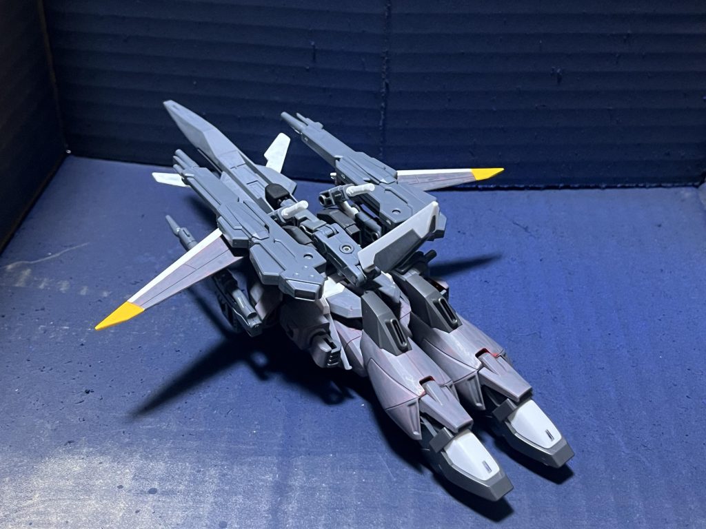 MA形態 差し替え無しでMA形態に変形可能。狙ったコンセプト通りにゼータプラスに近いシルエットに出来ました。