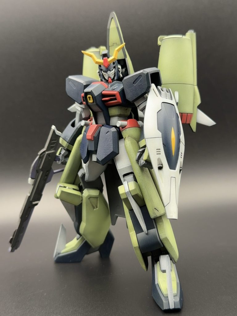 全体のプロポーションは良く、脚の変形ギミックが面白いキットでした。