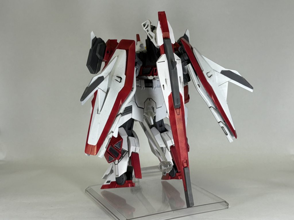 ・シグマシスアクセラレートキャノンオービタルの武装の先端部を変更しビームを屈折できなくする代わりに更に連射を高めたという設定で。非使用時は背中にマウント可。