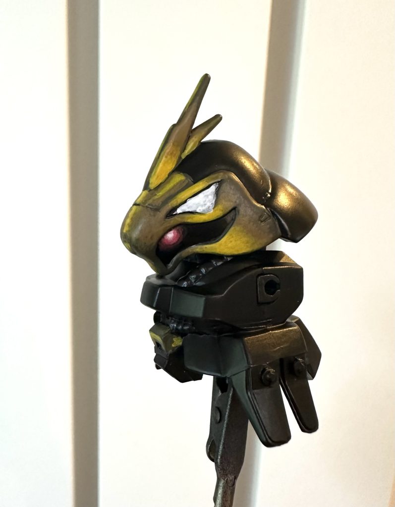 イメージの湧きやすい部分から塗っています。