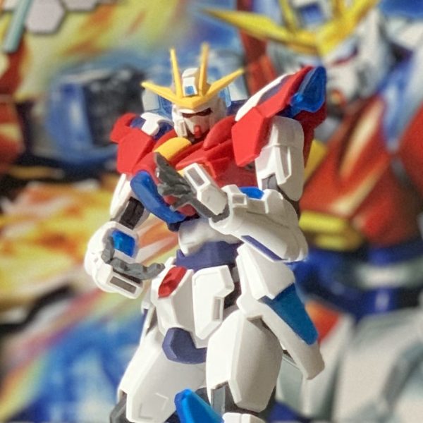 HGトライバーニングガンダム