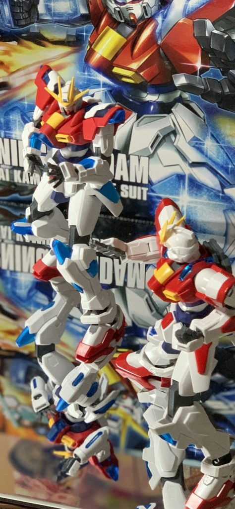 HGトライバーニングガンダム–3枚目/制作者：いざよい