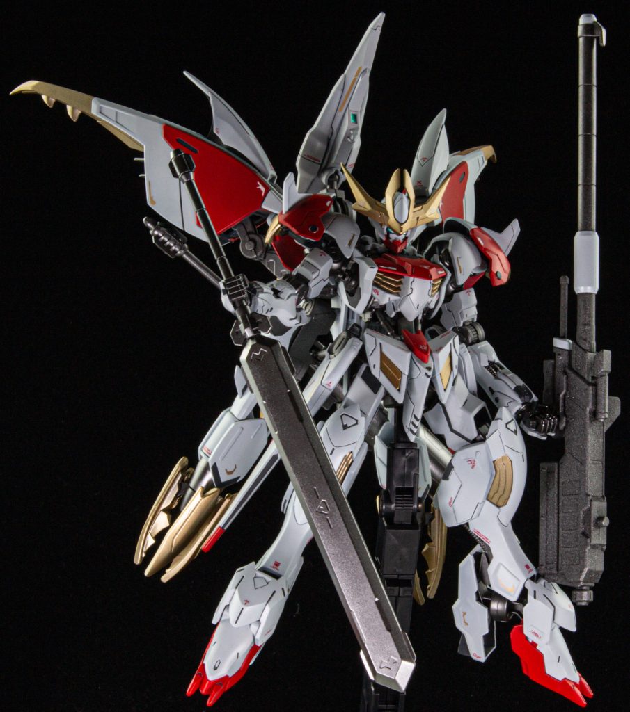 滑空砲を装備。