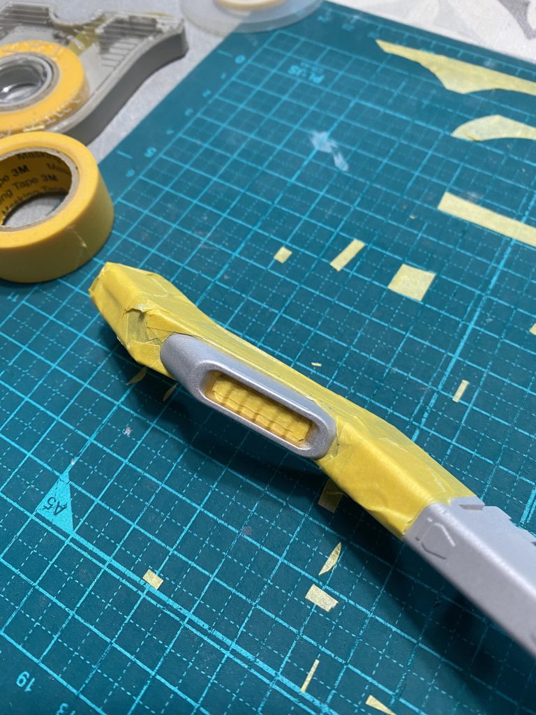 細かいところも目をこすりながら処理してます。