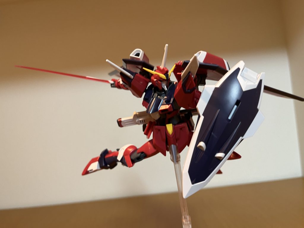 HG イモータルジャスティスガンダム–3枚目/制作者：刺身オレンジ