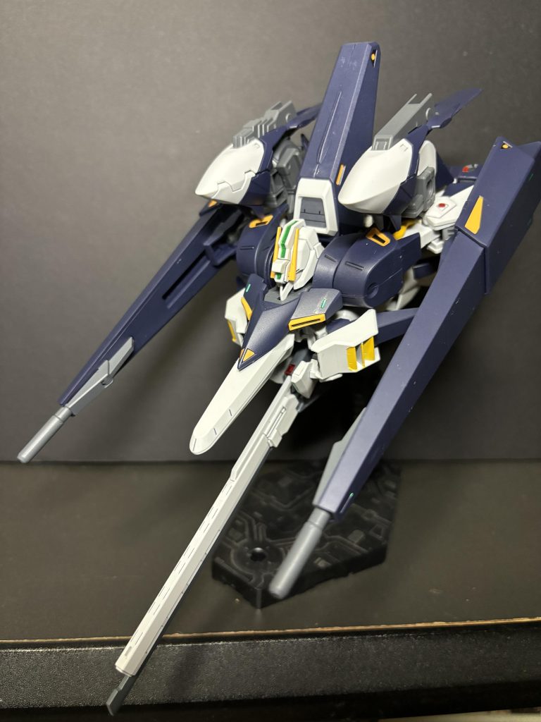 今回は変形させてみました