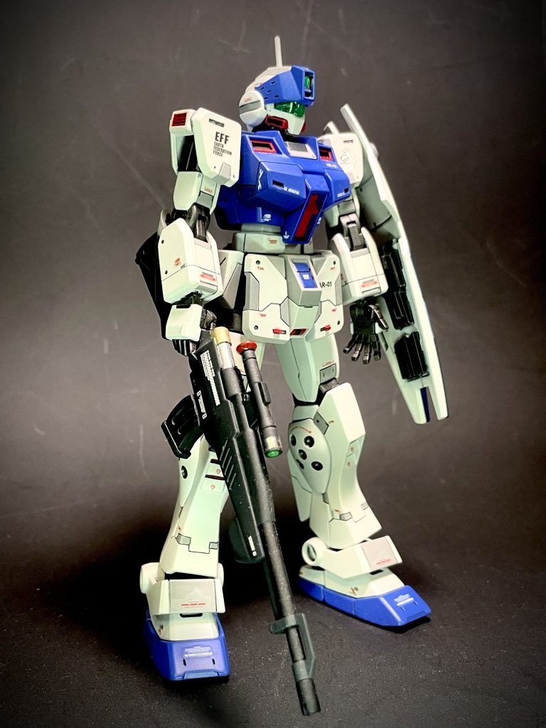 特に大きな改造はしてません筋彫りとカラーリングとデカールで仕上げました