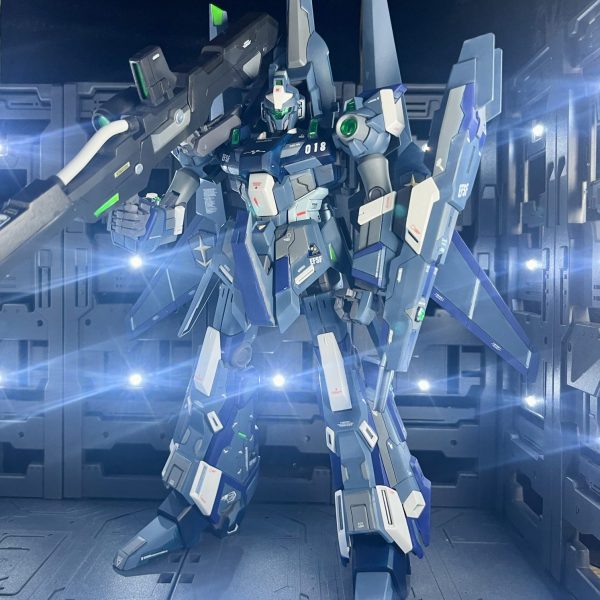 リゼル（隊長機）