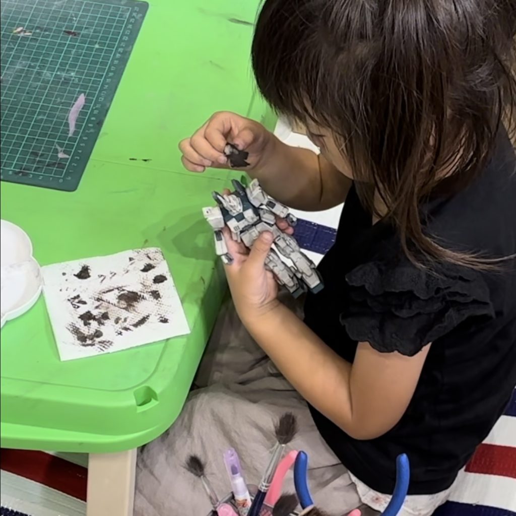 油絵の具でチッピング！！YouTubeで自習、予習してた為なかなか上手にできました！